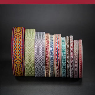 Tautiskās lentes